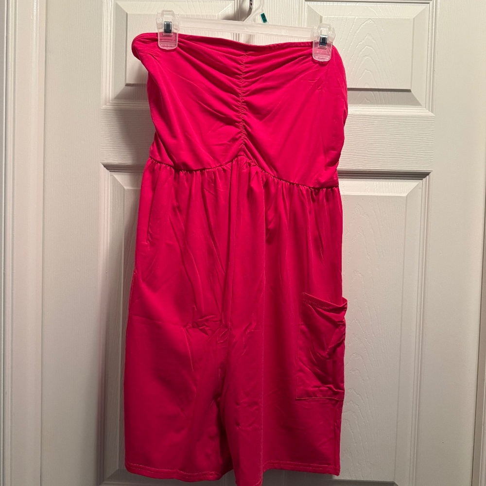 Summer romper NWT  Medium